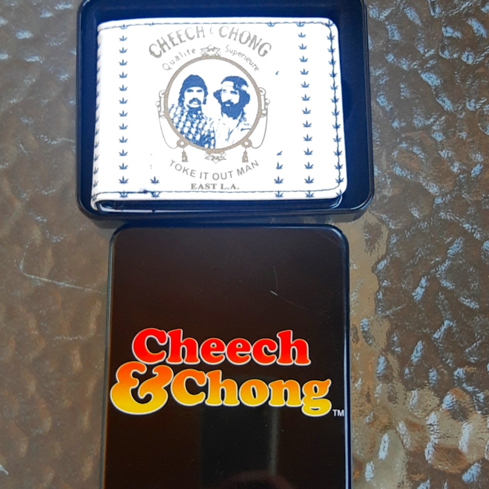 Buckle Down Cheech and Chong take it out man wallet
